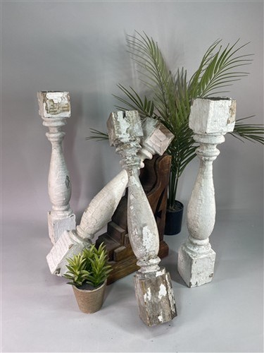 White wood balusters - 4,