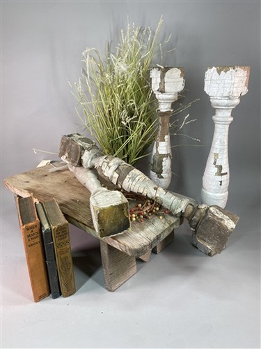 White wood balusters - white,