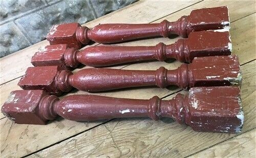 Rustic red wood - red,